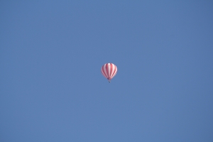 hot air balloon